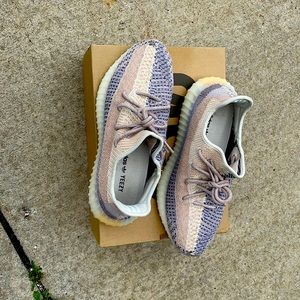 Yeezy Boost ASHPEA